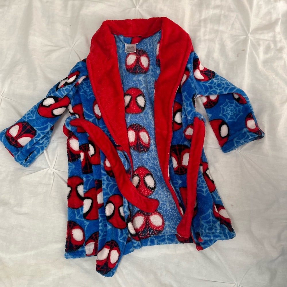 Spidey And His Amazing Friends Robe